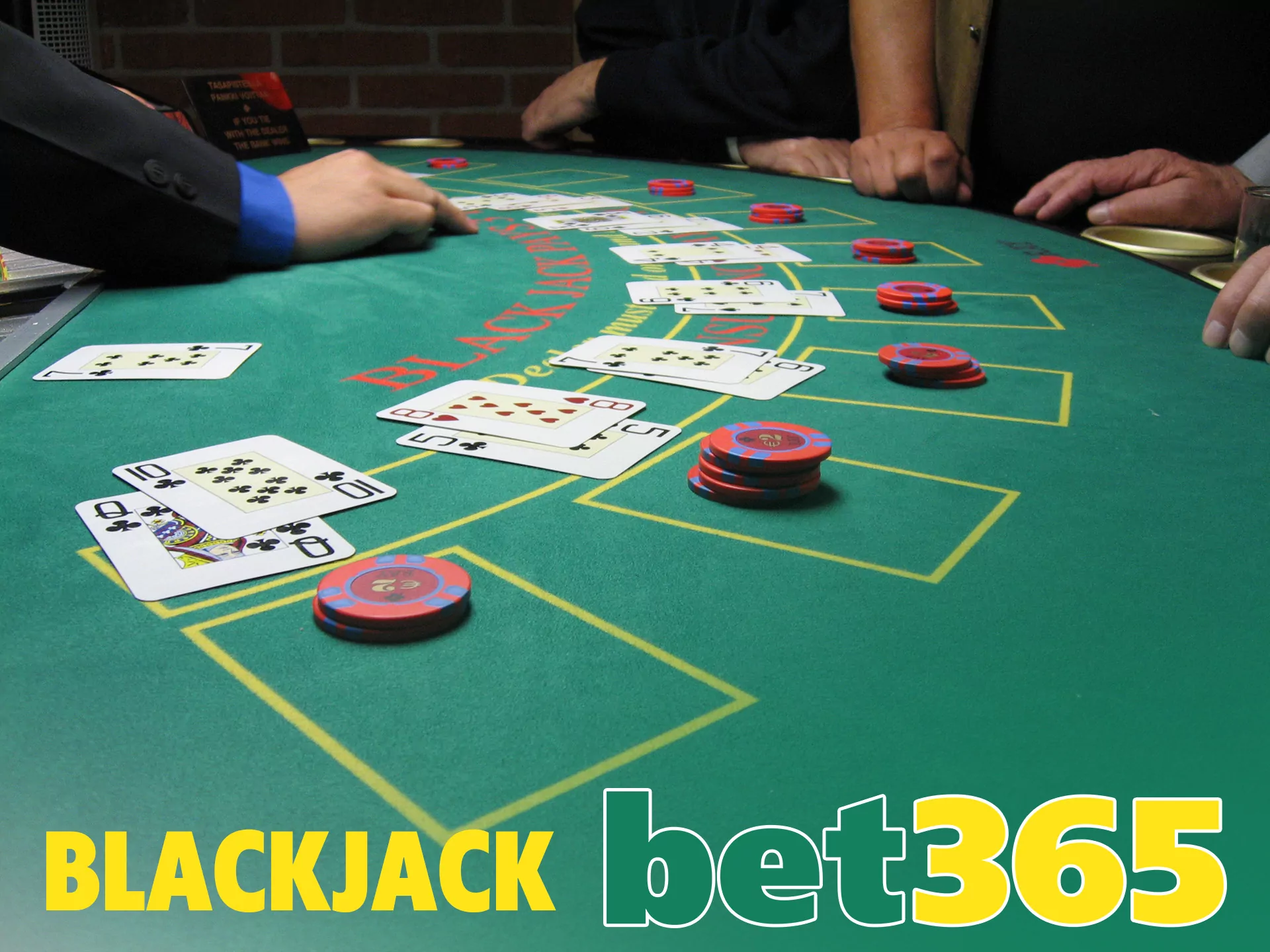 Win big cash prizes playing blackjack games.